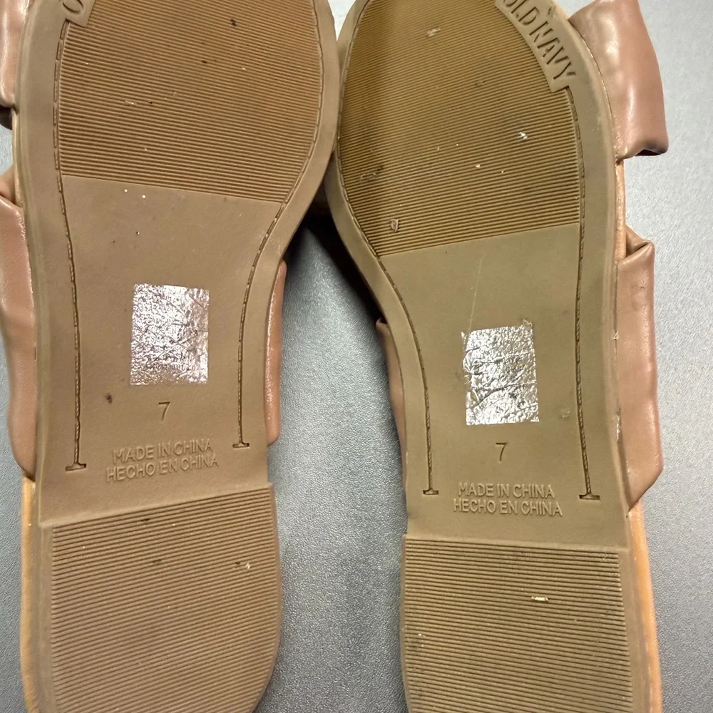 Old Navy Womens Tan Faux Leather‎ Twisted Knot Slide Sandals Size 7 Flat Neutral